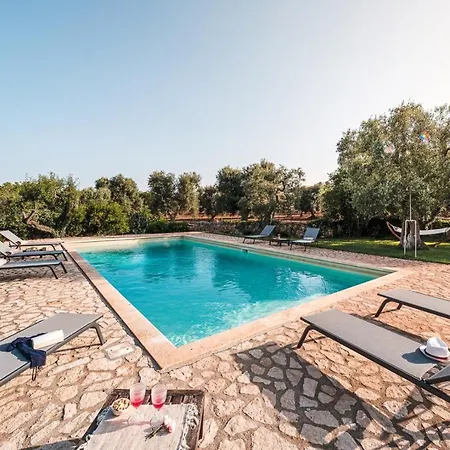 Апартаменты Helloapulia - Trulli Fico D'india Челье-Мессапика